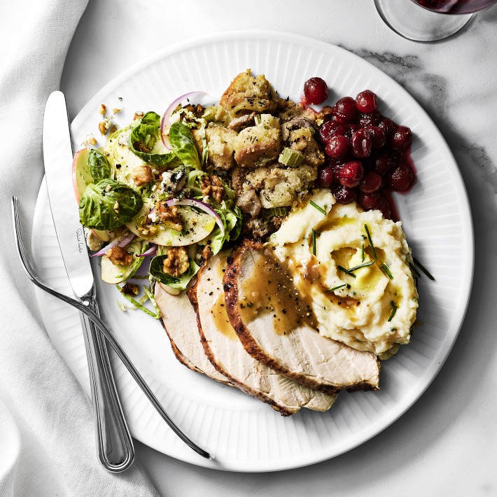 Pillivuyt Plisse Dinner Plates | Williams Sonoma