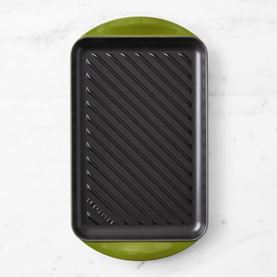 Le Creuset Enameled Cast Iron Skinny Grill, Olive