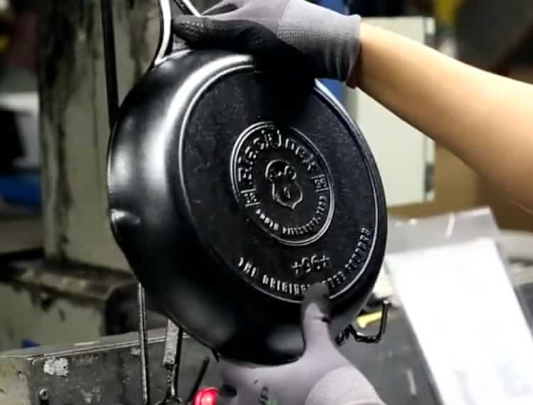 Lodge Blacklock Triple Seasoned Cast Iron Braiser Williams Sonoma