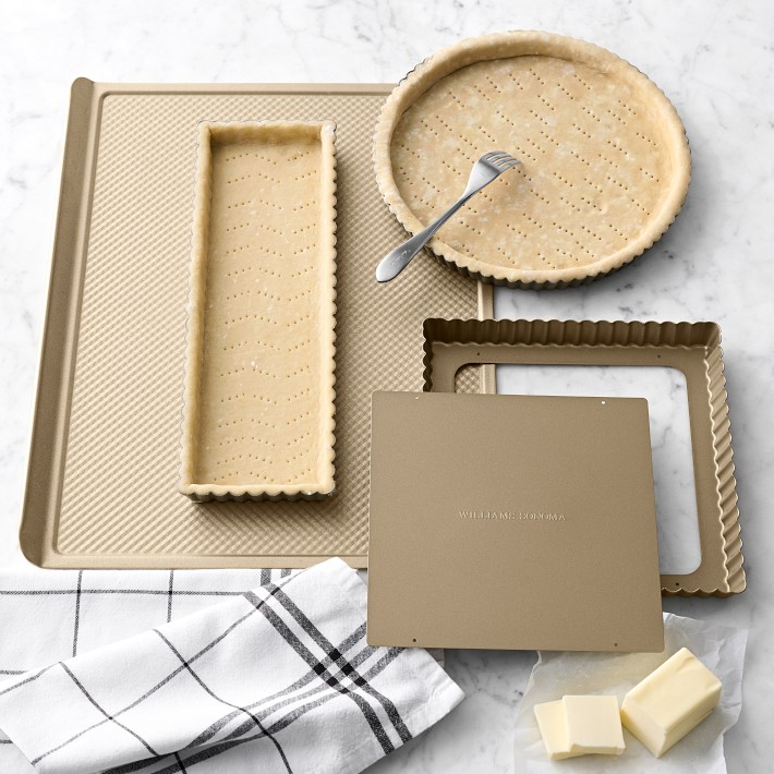Williams Sonoma Goldtouch® Tart Pan with Removable Bottom Williams Sonoma