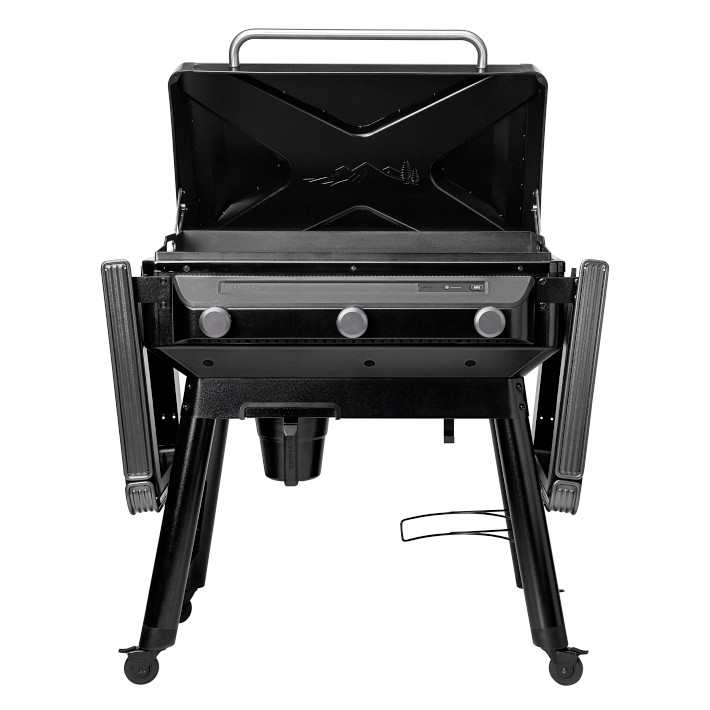 Traeger Flatrock Flat Top Griddle | Williams Sonoma