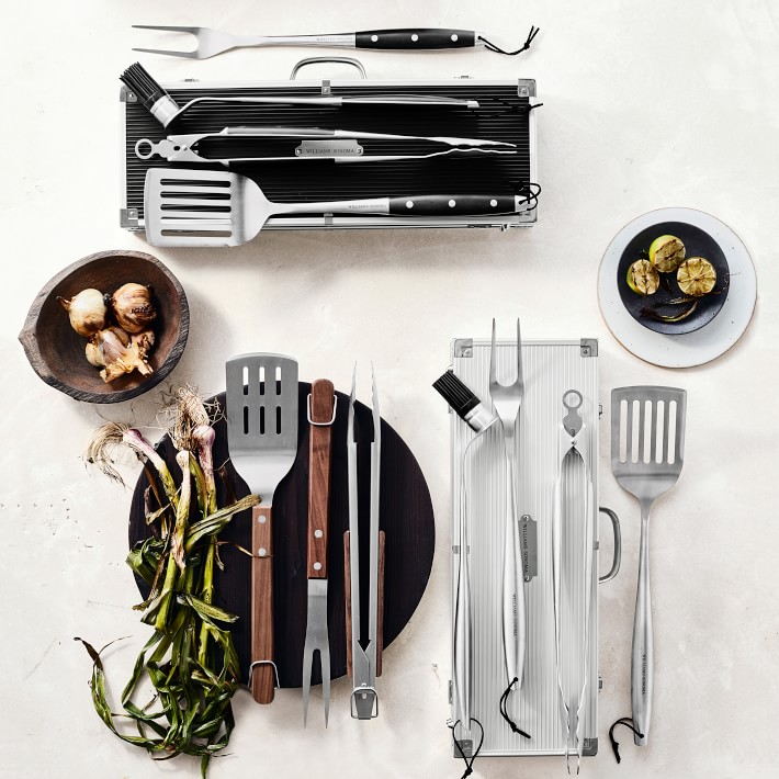Williams Sonoma BlackHandled 4Piece BBQ Tool Set with Storage Case