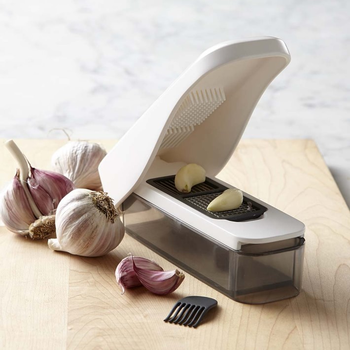 Williams Sonoma Mini Vegetable Chopper Williams Sonoma