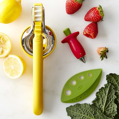 Williams Sonoma Chef'n Strawberry Slicer