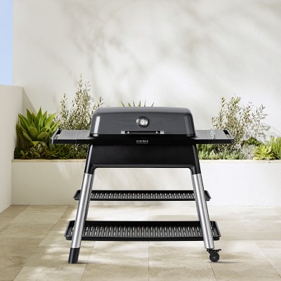 At accelerere Erobrer mavepine Everdure by Heston Blumenthal: The Furnace Gas Grill | Williams Sonoma
