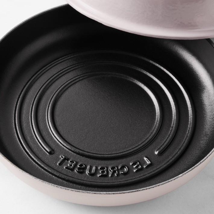 https://assets.wsimgs.com/wsimgs/ab/images/dp/wcm/202316/0121/le-creuset-enameled-cast-iron-bread-oven-o.jpg