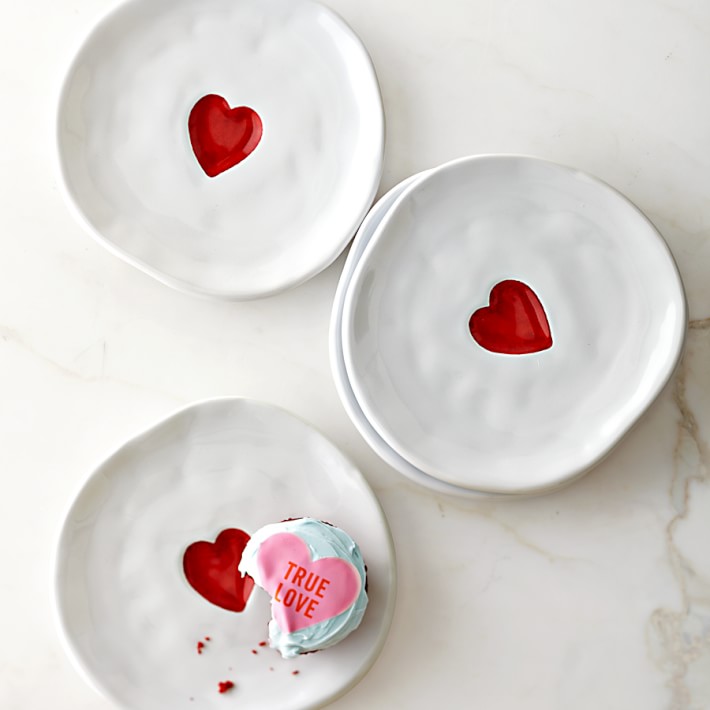 Ceramic valentines day plates