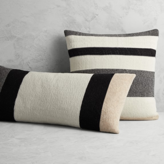 PILLOW IN MONOGRAM WOOL - CAMEL / BEIGE