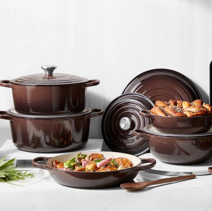 https://assets.wsimgs.com/wsimgs/ab/images/dp/wcm/202318/0067/le-creuset-enameled-cast-iron-signature-french-oven-2-1-2--o.jpg