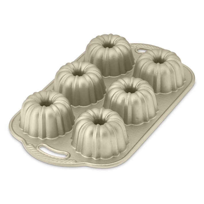 Williams Sonoma Nordic Ware Nonstick Cast Aluminum Swirl Bundtlette Cake Pan