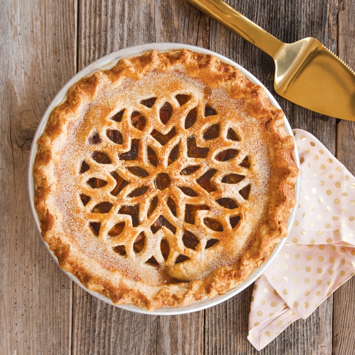 https://assets.wsimgs.com/wsimgs/ab/images/dp/wcm/202320/0049/nordic-ware-naturals-high-dome-covered-pie-pan-o.jpg