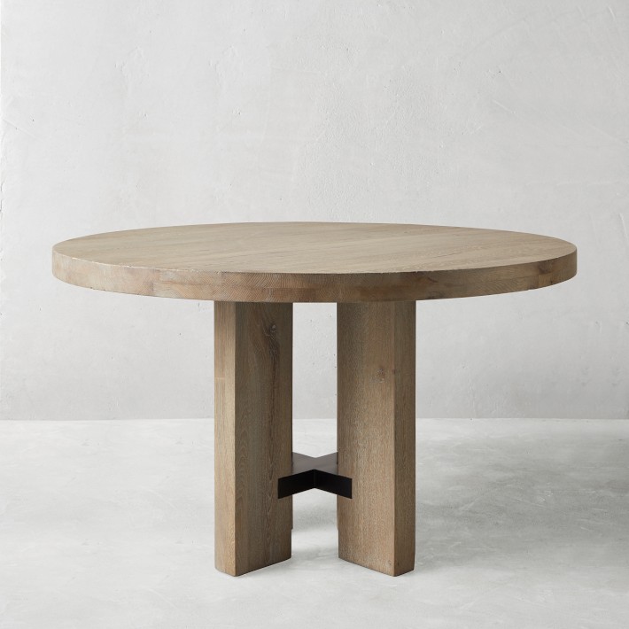 Round Extendable Dining Table Made of Oak and Steel MÅNE 