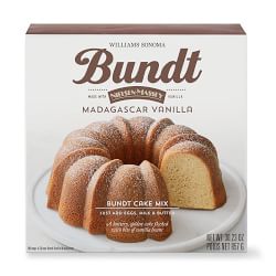 NW85348 Holiday Wreath bundt cake pan by Nordic Ware