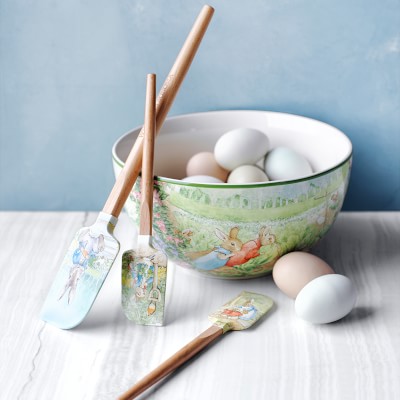 https://assets.wsimgs.com/wsimgs/ab/images/dp/wcm/202330/0013/peter-rabbit-spatulas-set-of-3-m.jpg