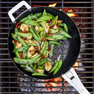 https://assets.wsimgs.com/wsimgs/ab/images/dp/wcm/202331/0012/williams-sonoma-high-heat-nonstick-outdoor-wok-m.jpg