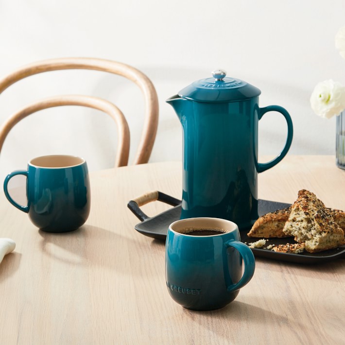 https://assets.wsimgs.com/wsimgs/ab/images/dp/wcm/202334/0034/le-creuset-cafe-stoneware-french-press-o.jpg