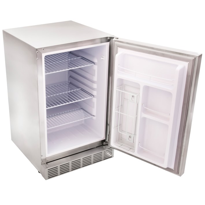 https://assets.wsimgs.com/wsimgs/ab/images/dp/wcm/202334/0110/saber-outdoor-stainless-steel-refrigerator-o.jpg