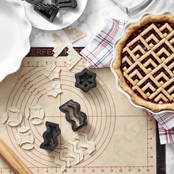 https://assets.wsimgs.com/wsimgs/ab/images/dp/wcm/202335/0015/williams-sonoma-geometric-pie-punches-set-of-5-o.jpg
