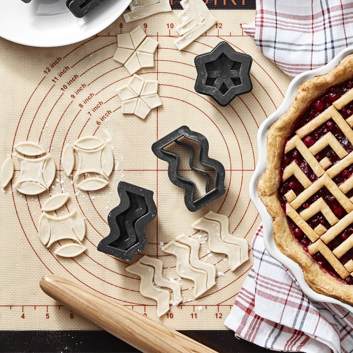 https://assets.wsimgs.com/wsimgs/ab/images/dp/wcm/202335/0020/williams-sonoma-geometric-pie-punches-set-of-5-o.jpg