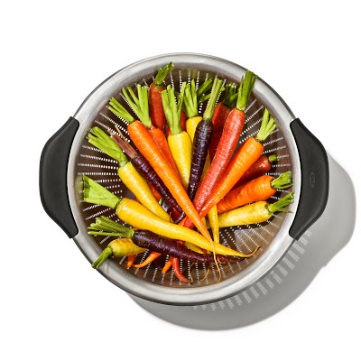 https://assets.wsimgs.com/wsimgs/ab/images/dp/wcm/202335/0063/oxo-stainless-steel-colander-m.jpg