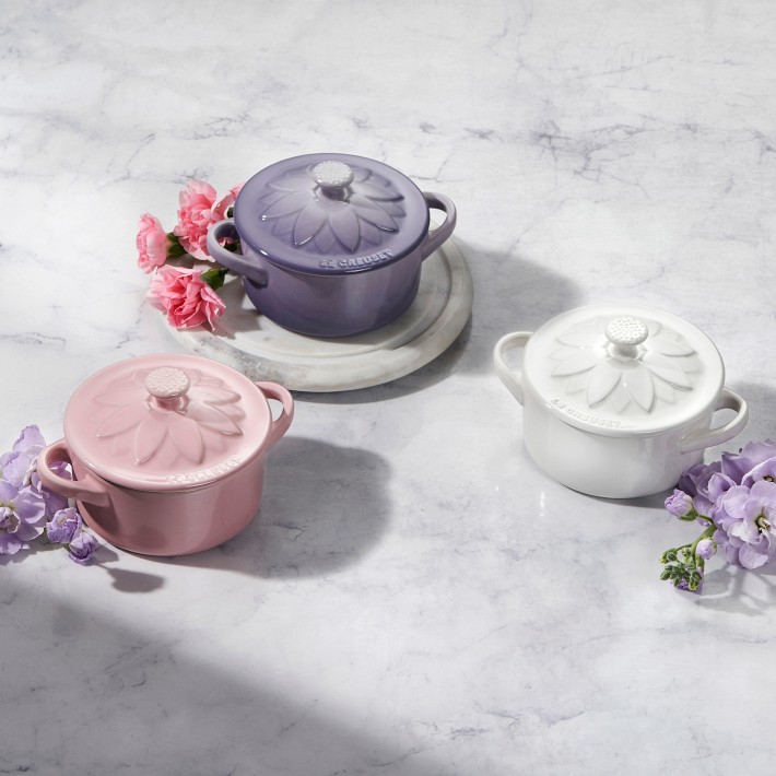 https://assets.wsimgs.com/wsimgs/ab/images/dp/wcm/202335/0069/le-creuset-stoneware-mini-round-flower-cocotte-o.jpg