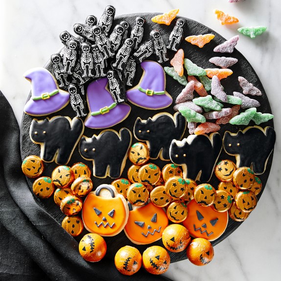 Williams Sonoma Foiled Chocolate Pumpkins | Gourmet Halloween Candy ...