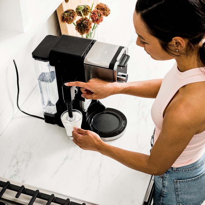 https://assets.wsimgs.com/wsimgs/ab/images/dp/wcm/202336/0027/ninja-dual-brew-pro-specialty-coffee-system-single-serve-1-o.jpg