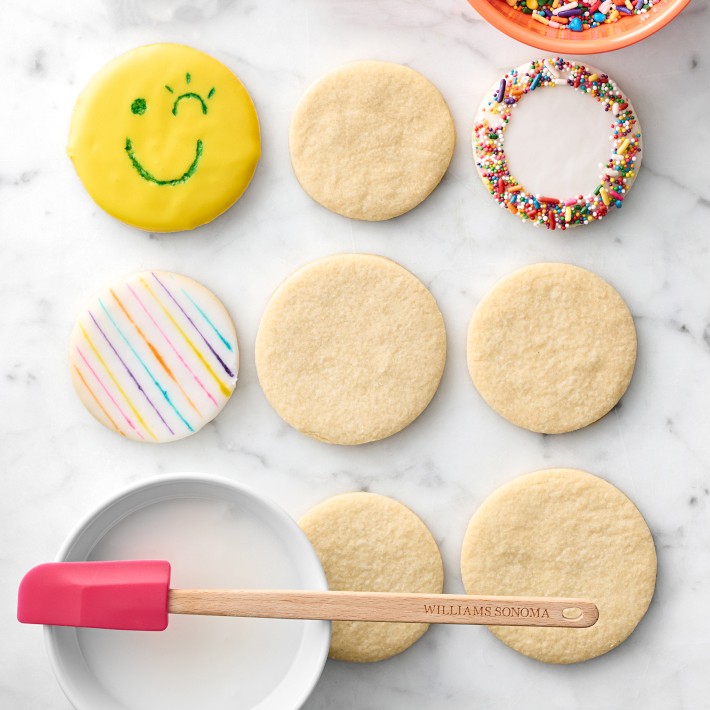 Williams Sonoma Stencil Cookie Decorating Kit, Set of 18