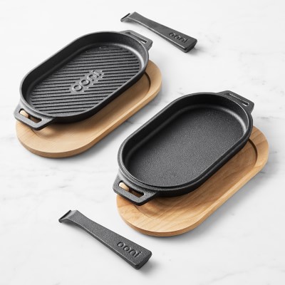 ooni Cast Iron Grizzler Plate - Griddle Cast Iron Pan - Cast Iron Cookware  with Removable Handle - Cast Iron Griddle - Pre-Seasoned Oven Safe