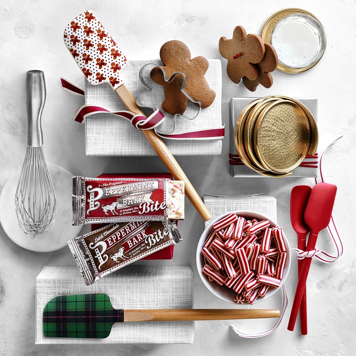 https://assets.wsimgs.com/wsimgs/ab/images/dp/wcm/202339/0190/williams-sonoma-chocolate-filled-peppermint-snaps-o.jpg