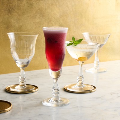 https://assets.wsimgs.com/wsimgs/ab/images/dp/wcm/202339/0194/victoria-cut-champagne-flute-glasses-m.jpg