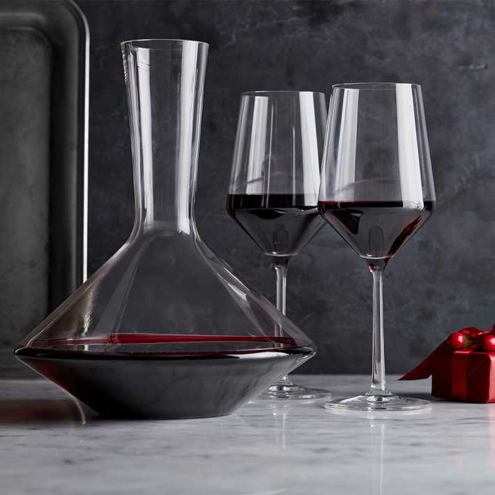 https://assets.wsimgs.com/wsimgs/ab/images/dp/wcm/202340/0009/zwiesel-glas-pure-decanter-o.jpg
