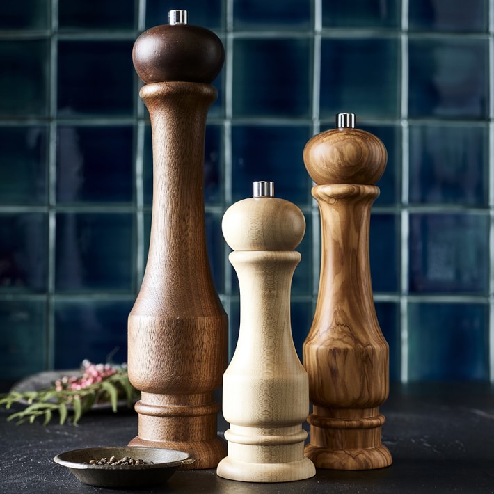 https://assets.wsimgs.com/wsimgs/ab/images/dp/wcm/202340/0030/williams-sonoma-traditional-olivewood-salt-pepper-mills-o.jpg