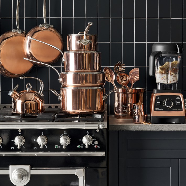 https://assets.wsimgs.com/wsimgs/ab/images/dp/wcm/202340/0037/partitioned-copper-utensil-holder-o.jpg