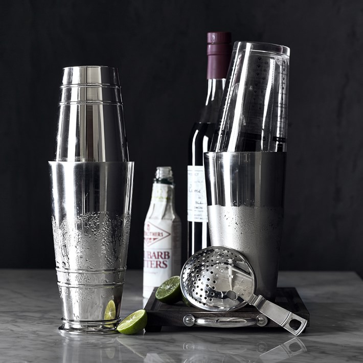 Simple Modern Cocktail Shaker Gift Set with Jigger Lid, Insulated Boston  Mar