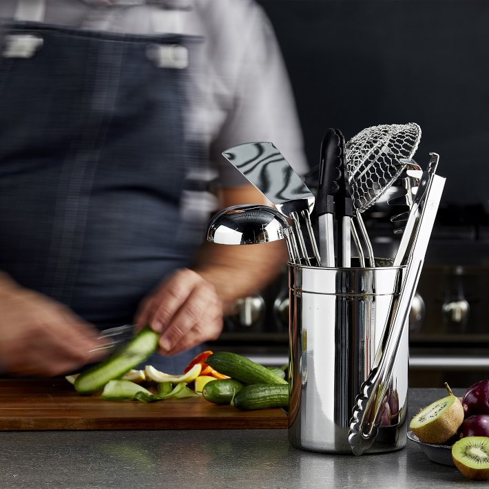https://assets.wsimgs.com/wsimgs/ab/images/dp/wcm/202340/0057/open-kitchen-by-williams-sonoma-stainless-steel-locking-to-o.jpg