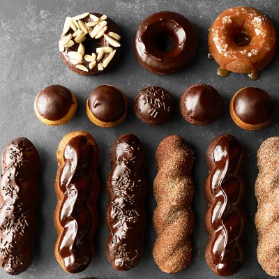 Donut Maker Machine, Non-stick Surface, Makes 7 Doughnuts, Power