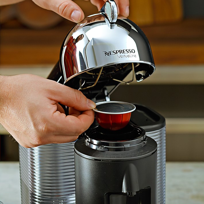 Nespresso Vertuo Single-Serve Machine w/Aeroccino Frother