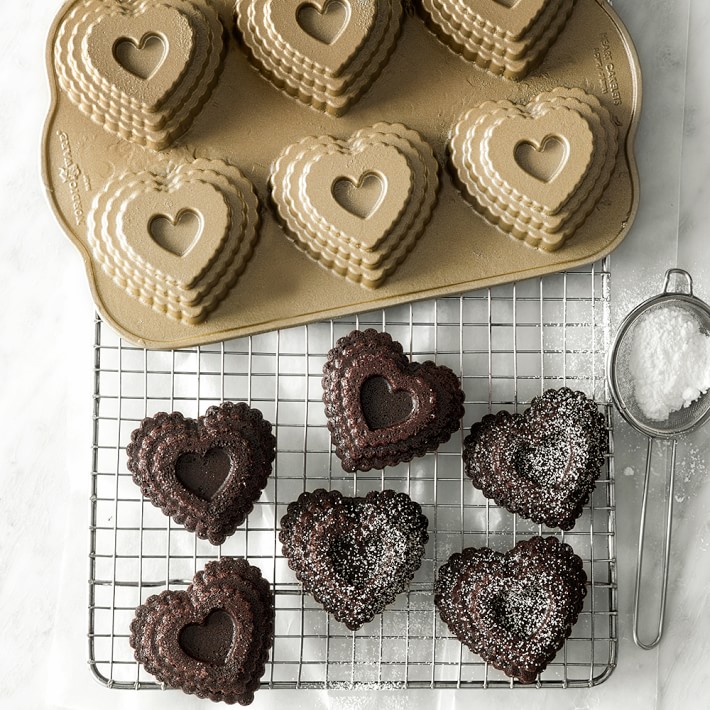 https://assets.wsimgs.com/wsimgs/ab/images/dp/wcm/202340/0132/nordic-ware-valentine-heart-cakelet-pan-o.jpg