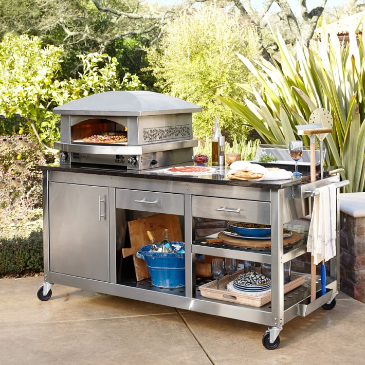 Kalamazoo Artisan Fire Outdoor Pizza Oven &amp; Pizza Station with Pizza Tools