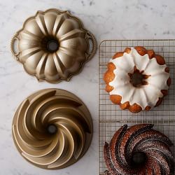 Williams Sonoma Gluten-Free Vanilla Bundt® Cake Mix