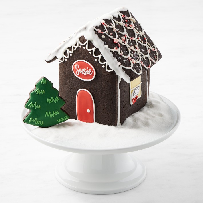 Williams Sonoma Gingerbread House Kit