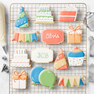 https://assets.wsimgs.com/wsimgs/ab/images/dp/wcm/202341/0018/williams-sonoma-birthday-storybox-cookie-set-m.jpg