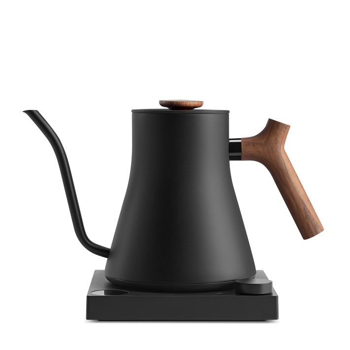 https://assets.wsimgs.com/wsimgs/ab/images/dp/wcm/202341/0034/fellow-stagg-ekg-pro-electric-pour-over-kettle-o.jpg