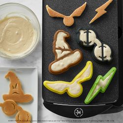 Harry Potter Cookie Cutters at Williams Sonoma, cookie, house, Harry Potter