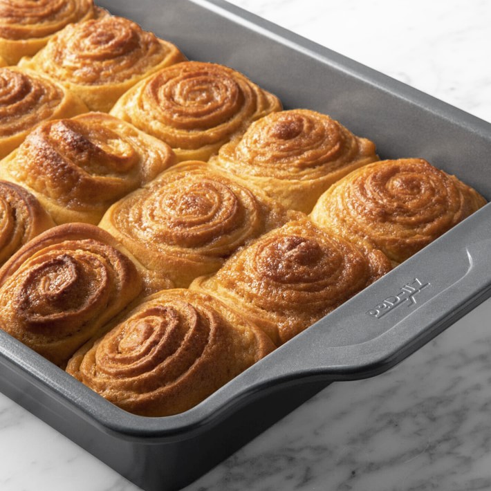 All-Clad Pro-Release 8 Square Baking Pan + Reviews