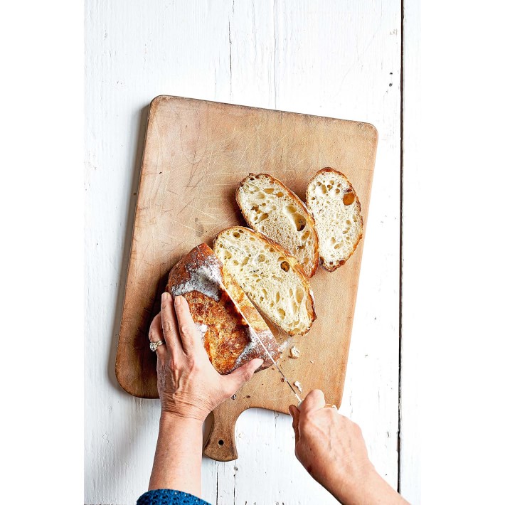 Williams Sonoma Lodge Blacklock Dutch Oven with Mark Bittman Bread Book