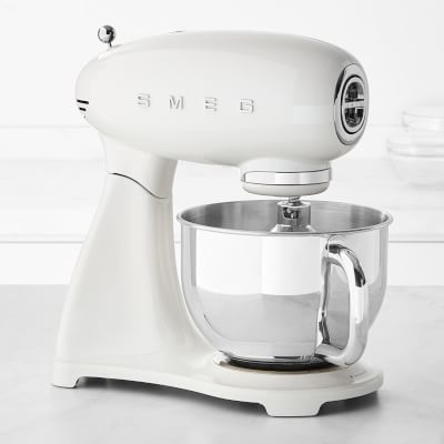 Smeg White Stand Mixer with glass bowl SMF13WHEU