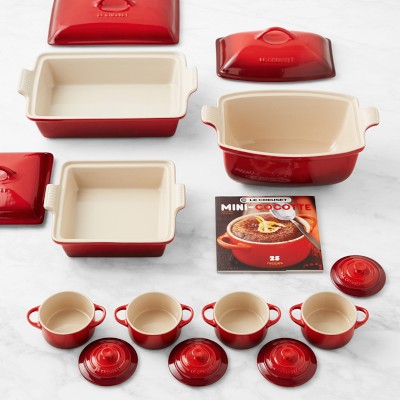 https://assets.wsimgs.com/wsimgs/ab/images/dp/wcm/202343/0010/le-creuset-stoneware-ultimate-8-piece-bakeware-set-m.jpg