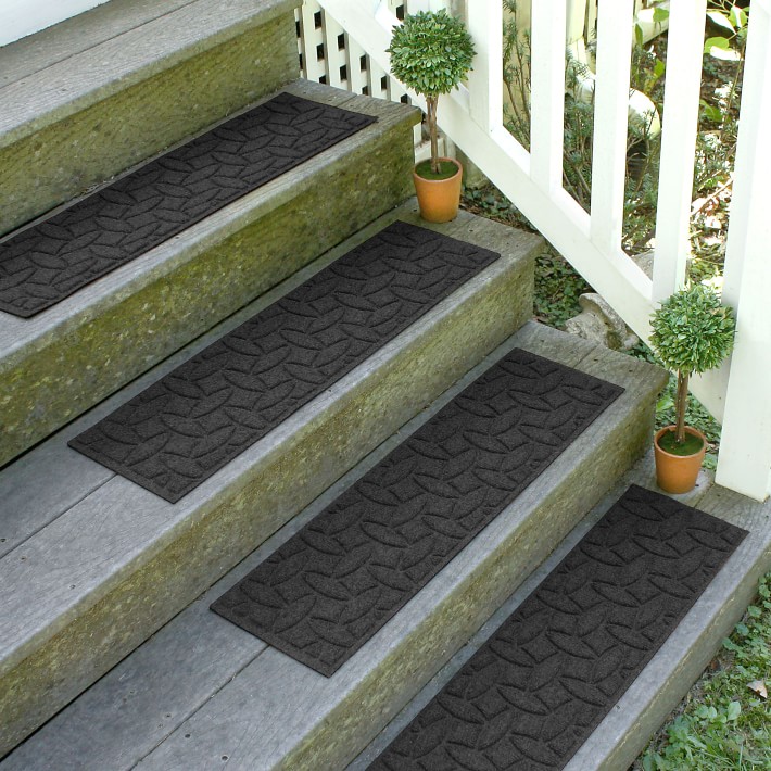 https://assets.wsimgs.com/wsimgs/ab/images/dp/wcm/202343/0027/waterhog-elipse-stair-tread-mats-set-of-4-7-o.jpg